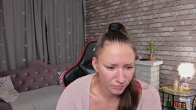 SarahCoksss' Live XXX Chat