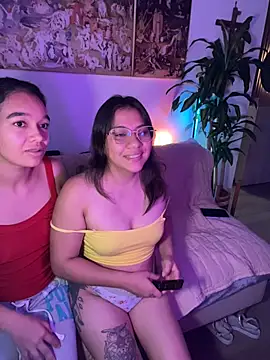 Poli_amor2025 Live XXX-chat