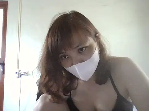Angela-Eira Live XXX-chat