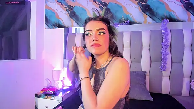IsaDiiaz's Live XXX Chat