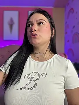 Chat XXX ao vivo de Megaan__More