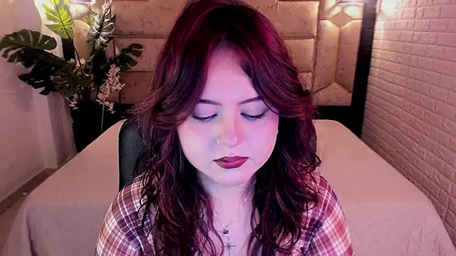 Chat XXX en directo de crimson_tati_