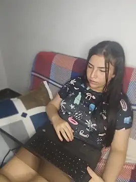 LinaColombianGirl's Live XXX Chat
