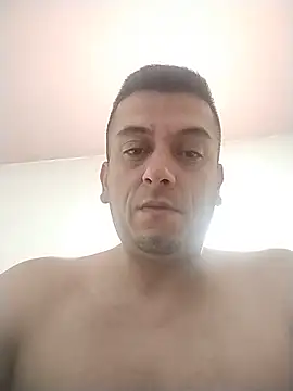 starplss Adlı Modelin Canlı XXX Sohbeti