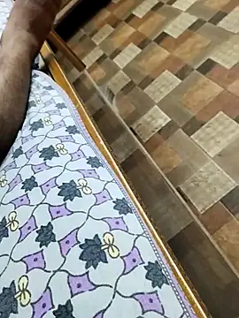Webkamerová show desi_pb02