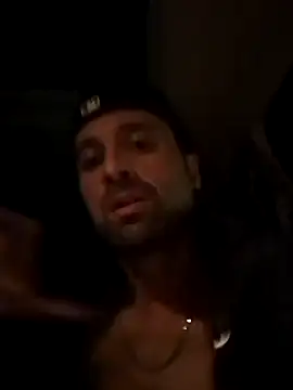 Legendsnew élő XXX-chatje