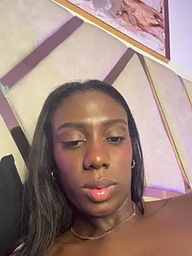 Zoe_Ravenn Show Webcam