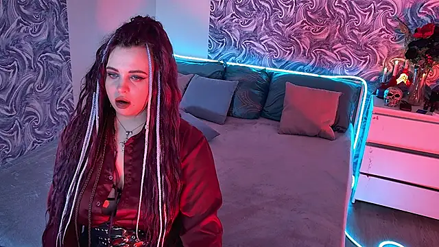 Miss_Maya_Mils élő XXX-chatje