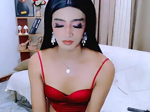 Queeny_Cassandra 在線直播表演