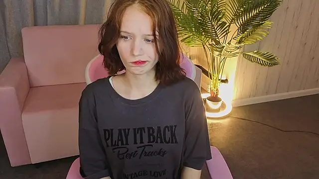 AliceJohansone's Live XXX Chat