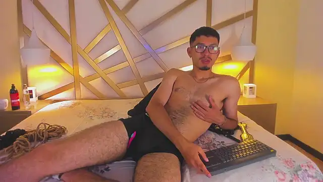 XXX chat uživo modela Jaxon_Carter