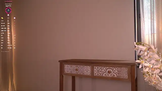 AudreyBarren Show in webcam