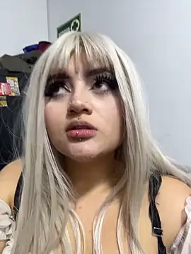 lya_nekko_ Chat XXX in diretta