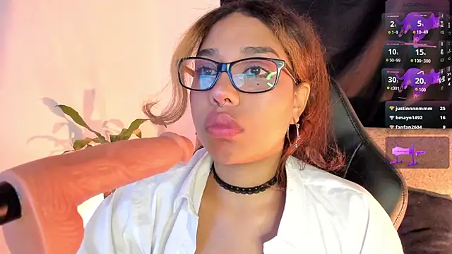 Giselle_MessyDoll Live XXX-chat