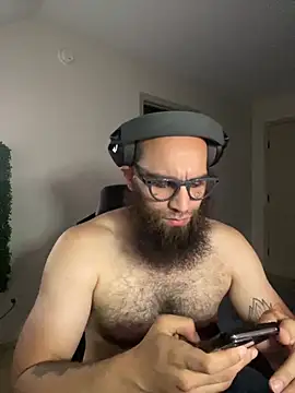MastaWolfy's Live XXX Chat