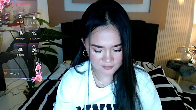 simplykhate Pertunjukan Webcam