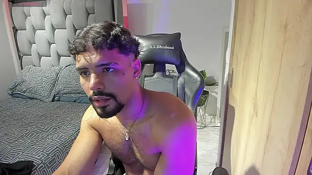 XXX chat uživo modela justin_lenox
