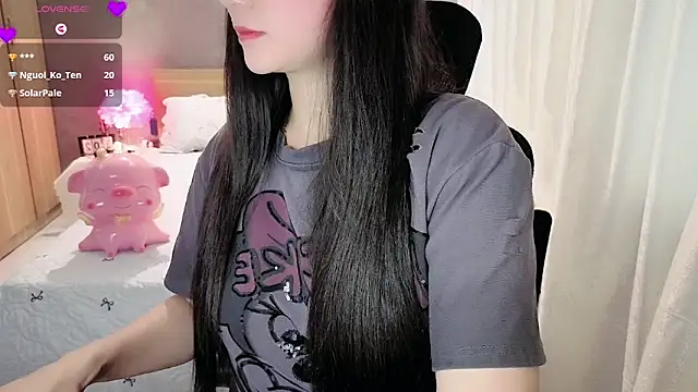 JENNIE-16's Live XXX Chat
