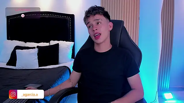 LiamWildx20 Pertunjukan Webcam