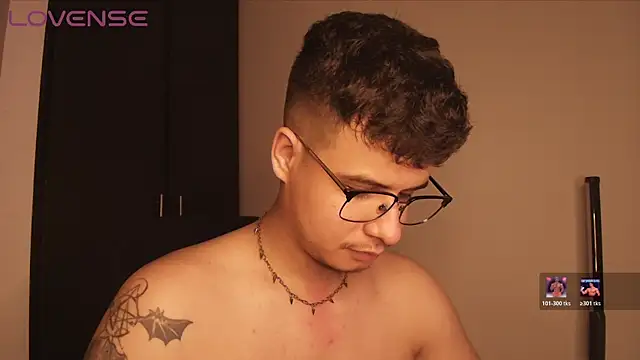 Živý XXX chat BjornSteel