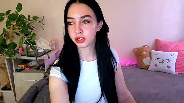 WildKittenX_ Chat XXX in diretta