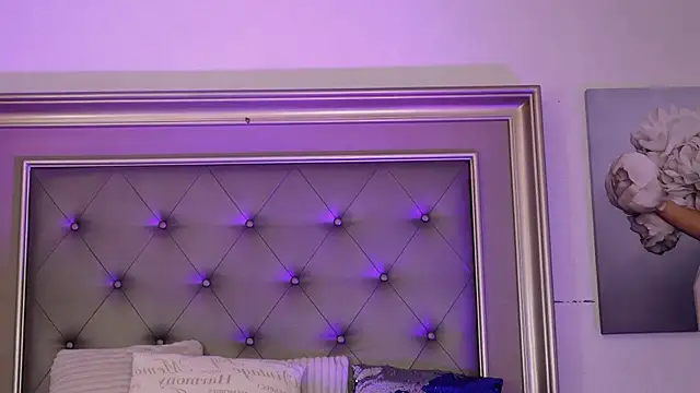 Zoey_CarterX লাইভ XXX চ্যাট