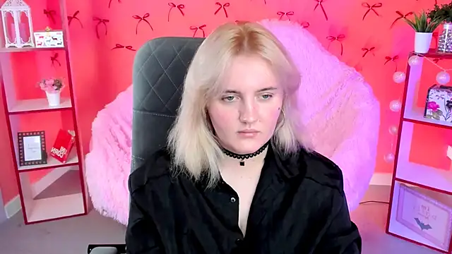 KathyBriggs' Live XXX Chat
