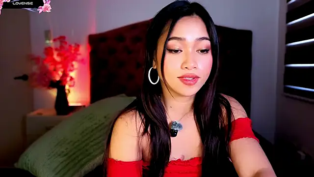 دردشة asian_dhimple الجنسية المباشرة