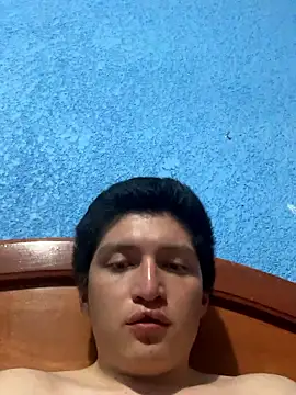 Luisgg18 webkamerás műsora