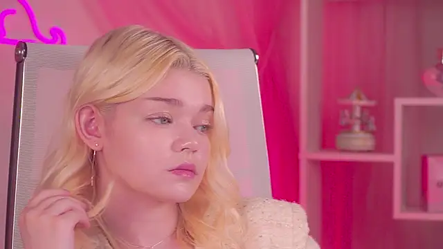 AdeleCartier Live XXX-Chat