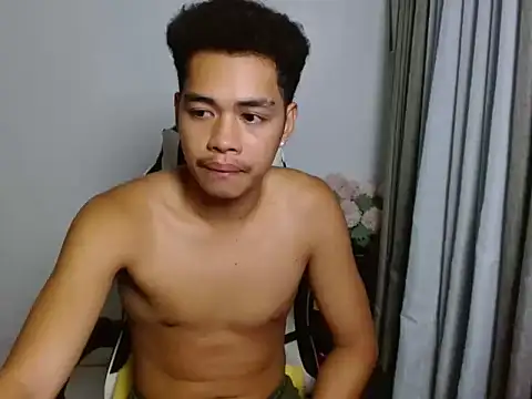 curlyasian_njxx's Live XXX Chat