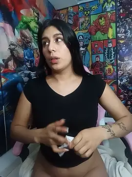 XXX chat uživo modela charlottte_wh