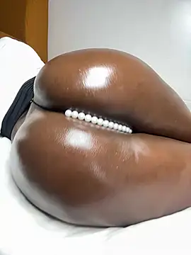 Živý XXX chat Hazel_slimthickk