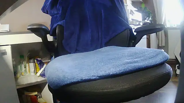 XXX chat uživo modela suedel65