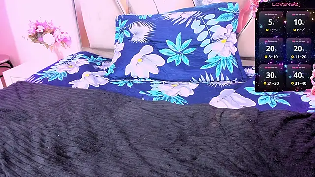 Chatroom XXX en direct de casey_lorens