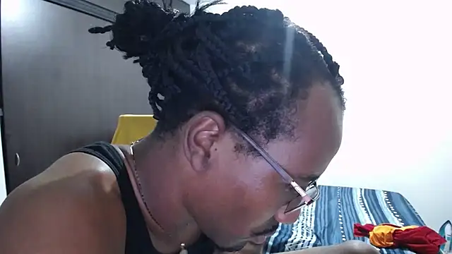 Živý XXX chat axel_rios_