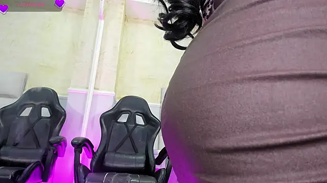 AnaiaClarck's Live XXX Chat