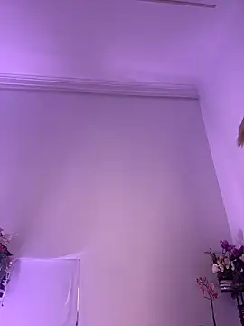 عرض كام ScarletFlameee