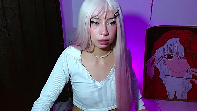 XXX chat uživo modela kittymiauu444