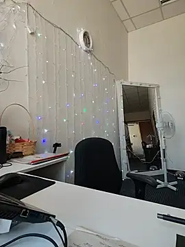 Juicy_PeachLux's Live XXX Chat