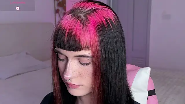 Chat XXX en directo de Vailyreb_