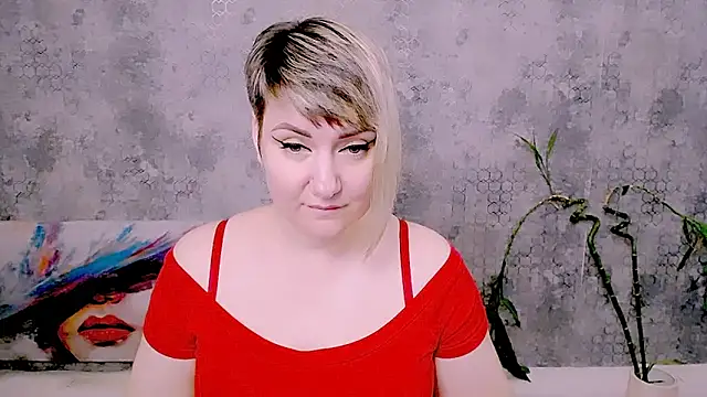 Djullia Live XXX-Chat