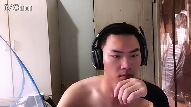 dyjdddttj 라이브 XXX 채팅