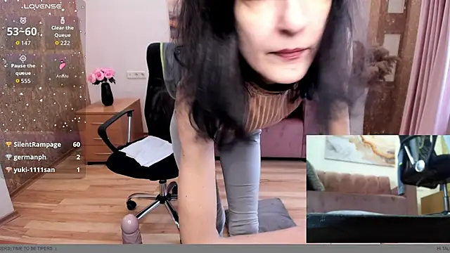 Chat +18 de Dana_Haliti ao vivo