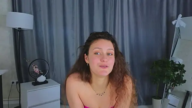 FoxFever's Live XXX Chat