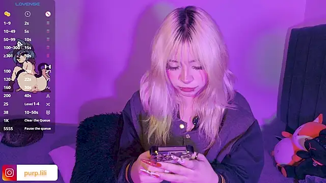 purplelilith3's Live XXX Chat