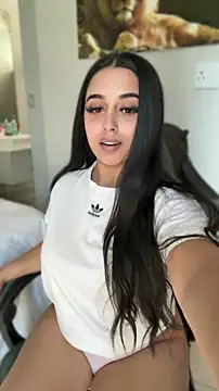 LilMisIndianxのライブXXXチャット
