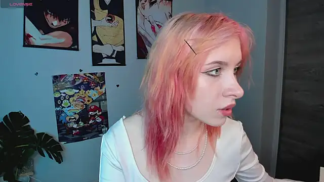 Chat XXX en directo de miraiakik