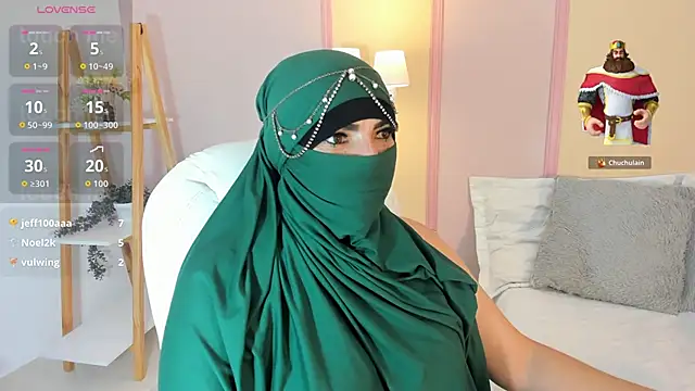 _naylaa_ Adlı Modelin Canlı Sohbet Odası