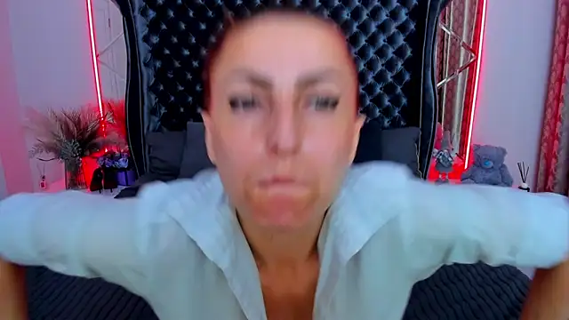 Rebecca_Diamond Chat XXX live